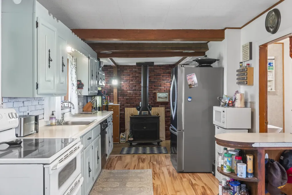 177 Oak Street Lewiston ME 04240