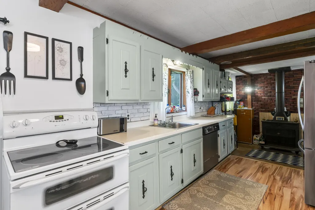 177 Oak Street Lewiston ME 04240