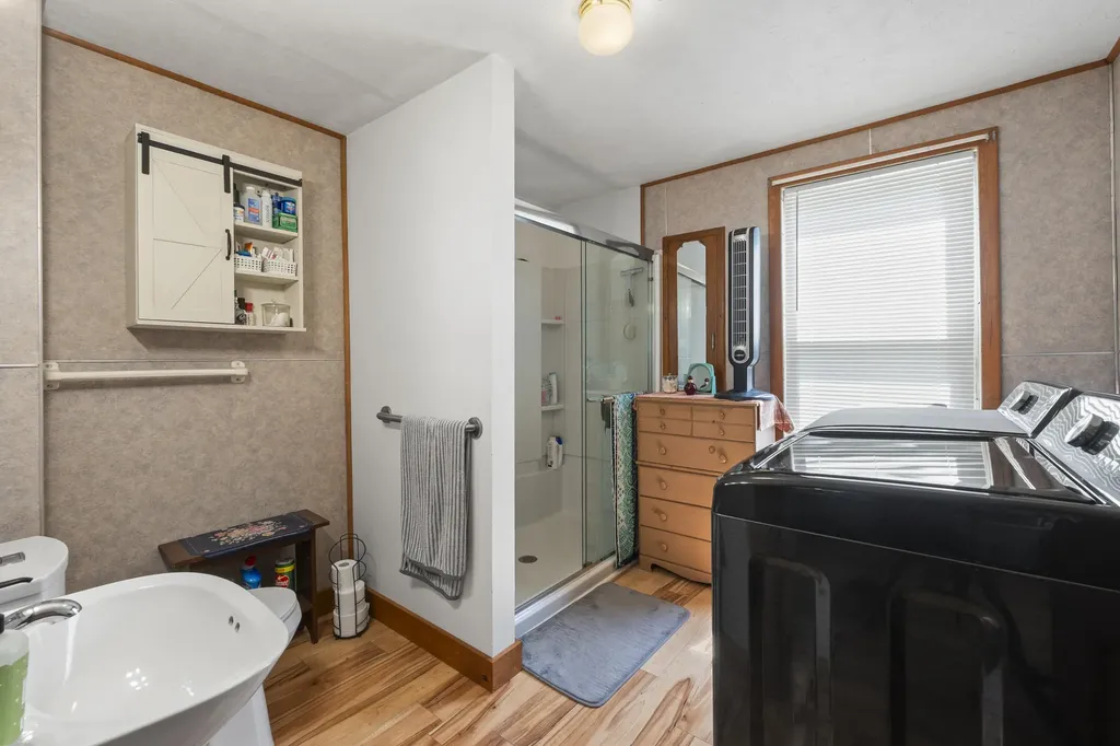 177 Oak Street Lewiston ME 04240