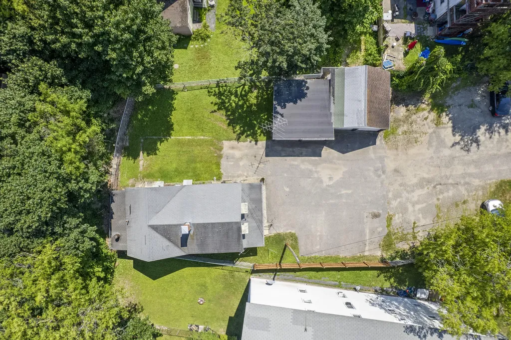 177 Oak Street Lewiston ME 04240