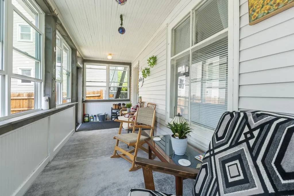 177 Oak Street Lewiston ME 04240