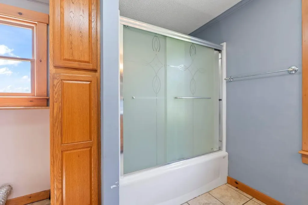 107 Dearborn Road Canton ME 04221