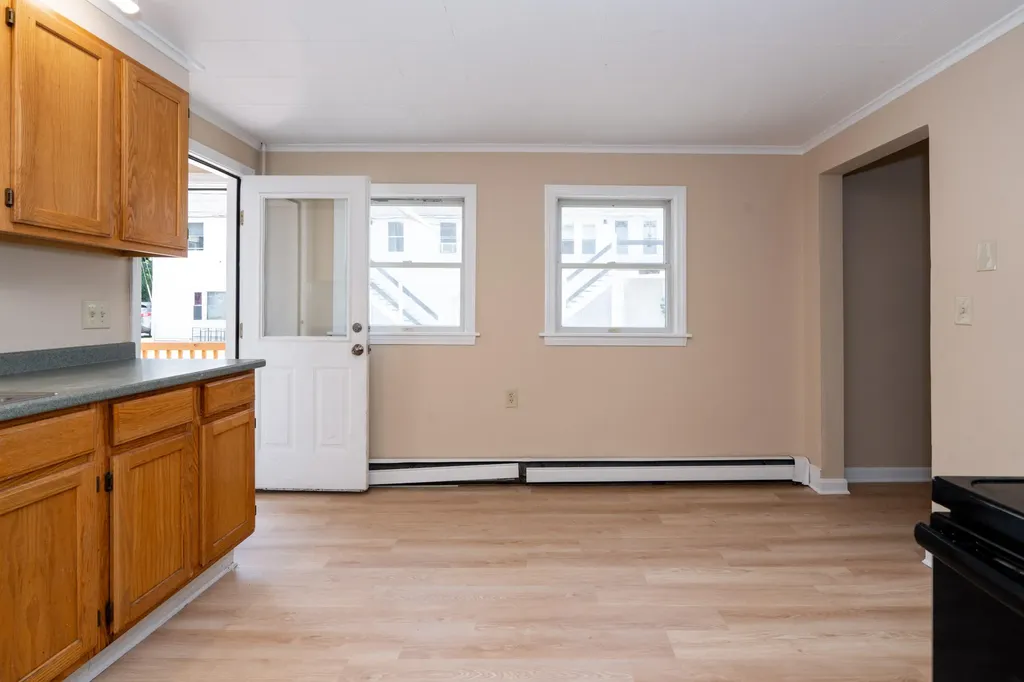 646 Main Street Westbrook ME 04092