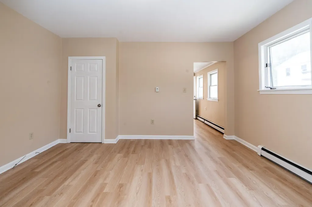 646 Main Street Westbrook ME 04092