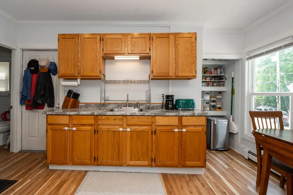646 Main Street Westbrook ME 04092