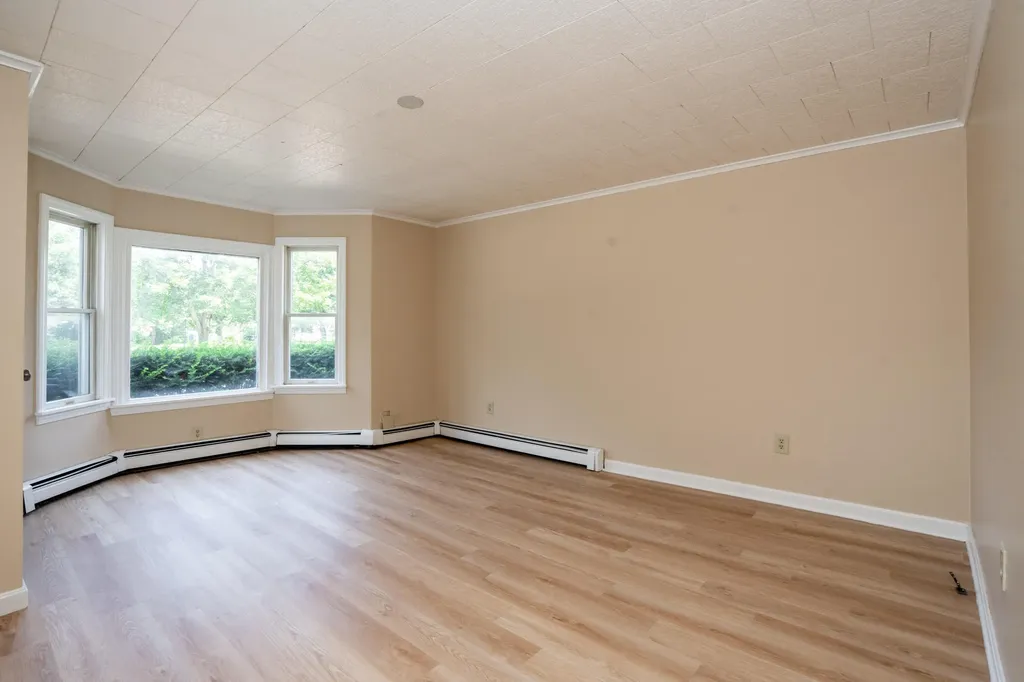 646 Main Street Westbrook ME 04092