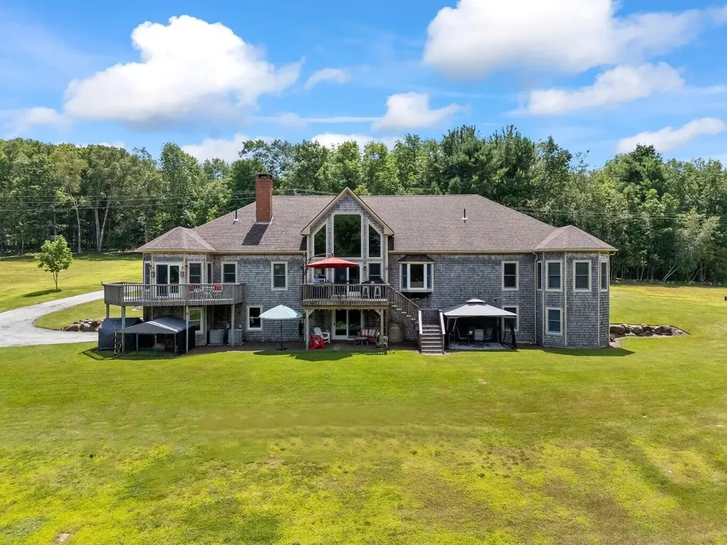 507 Mount Pleasant Street Rockport ME 04856