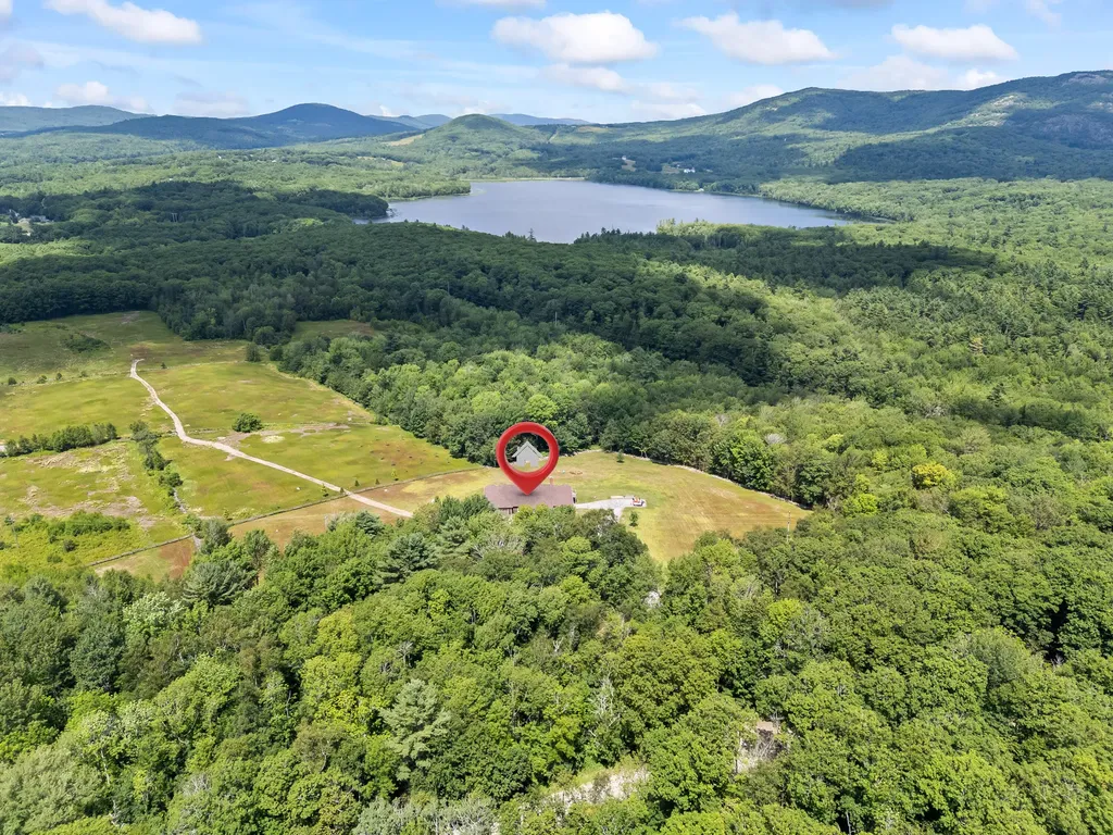 507 Mount Pleasant Street Rockport ME 04856