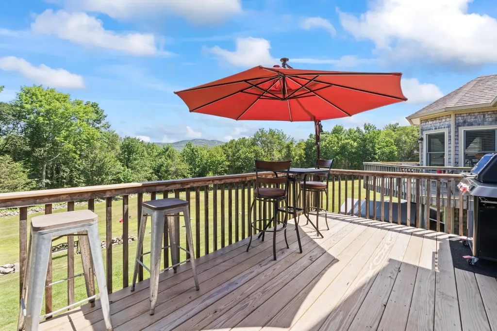 507 Mount Pleasant Street Rockport ME 04856