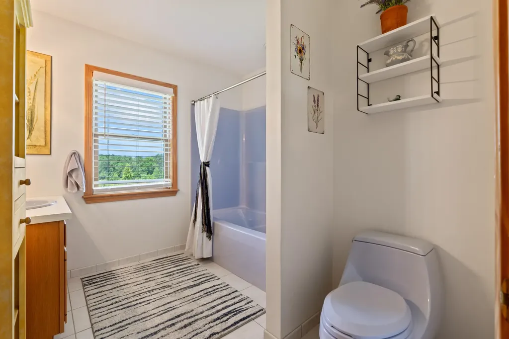 507 Mount Pleasant Street Rockport ME 04856