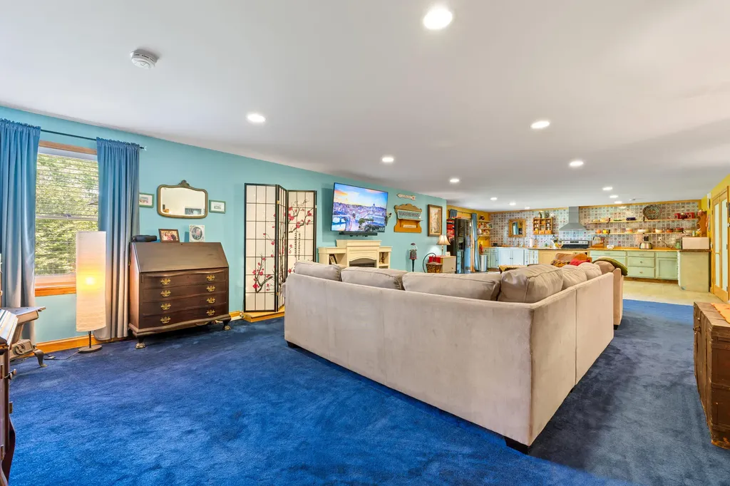 507 Mount Pleasant Street Rockport ME 04856