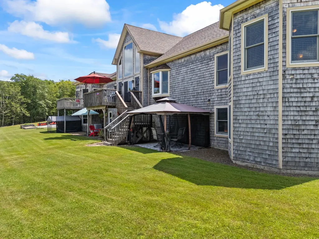 507 Mount Pleasant Street Rockport ME 04856