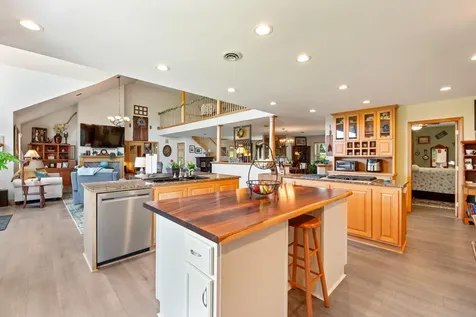 507 Mount Pleasant Street Rockport ME 04856