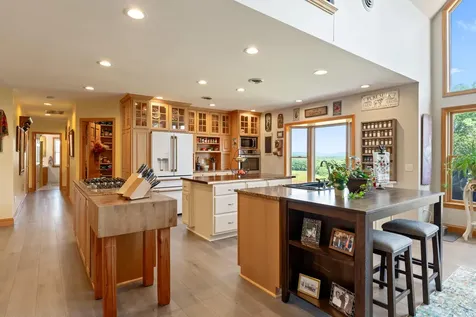 507 Mount Pleasant Street Rockport ME 04856