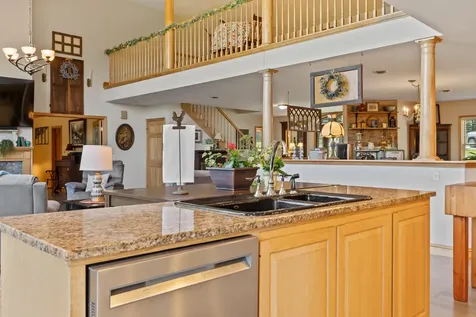 507 Mount Pleasant Street Rockport ME 04856