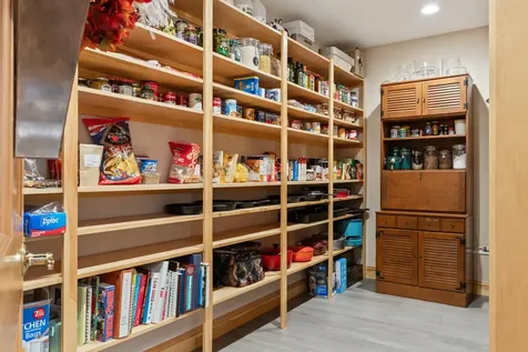 507 Mount Pleasant Street Rockport ME 04856