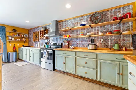 507 Mount Pleasant Street Rockport ME 04856
