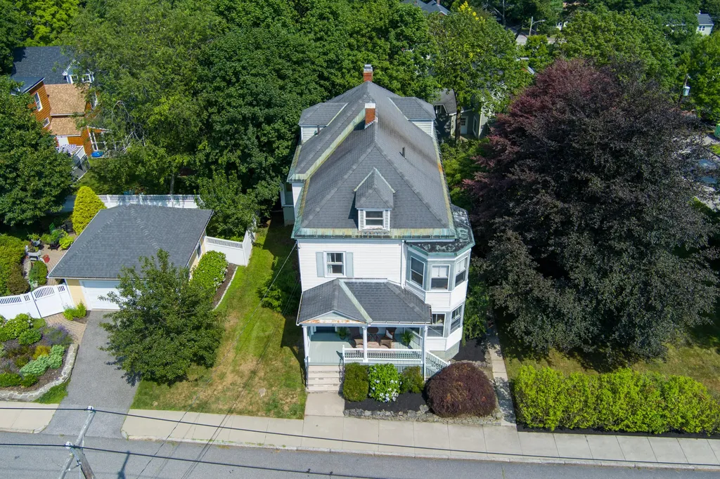 67 Beacon Street Portland ME 04103