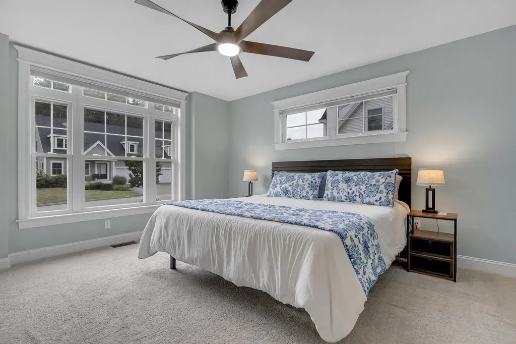 18 Mccann Way Scarborough ME 04074