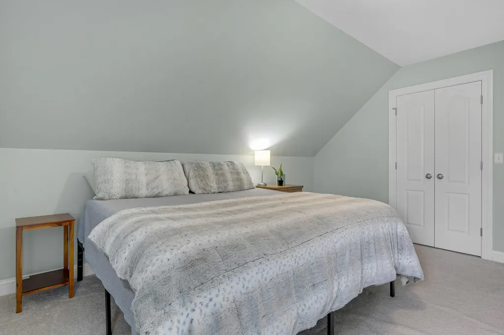 18 Mccann Way Scarborough ME 04074