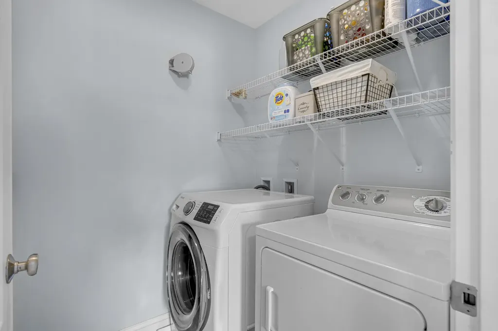 18 Mccann Way Scarborough ME 04074
