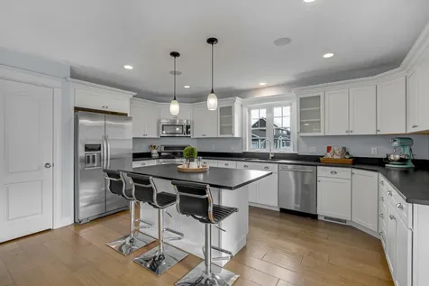 18 Mccann Way Scarborough ME 04074