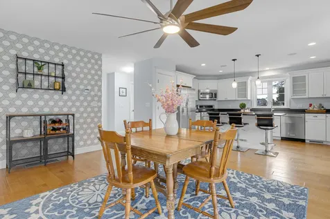 18 Mccann Way Scarborough ME 04074