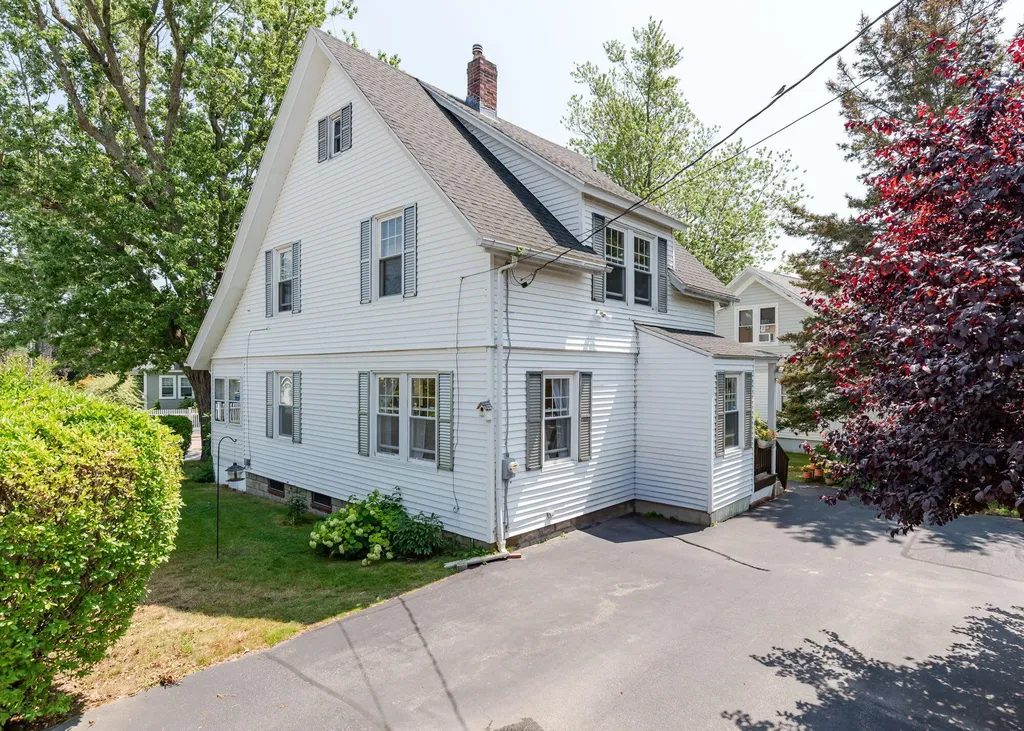 553 Sawyer Street South Portland ME 04106