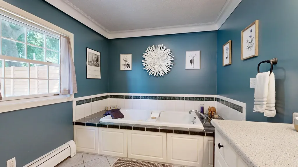 36 Irwin Street Lewiston ME 04240