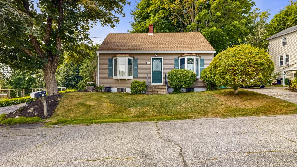 36 Irwin Street Lewiston ME 04240