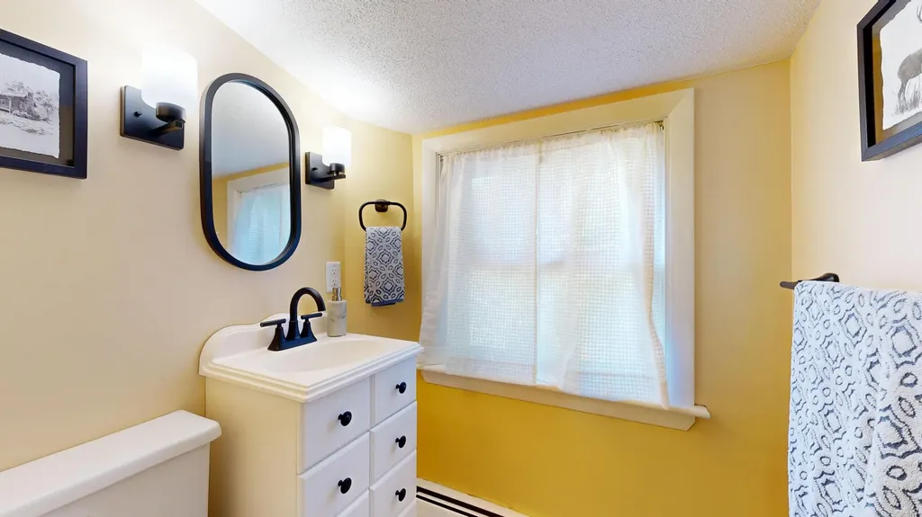 36 Irwin Street Lewiston ME 04240