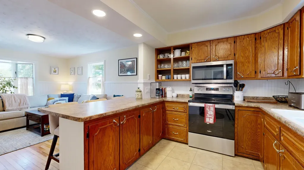 36 Irwin Street Lewiston ME 04240