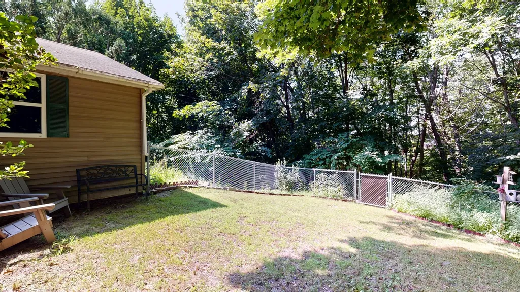 36 Irwin Street Lewiston ME 04240