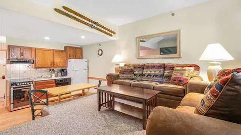 8 Sunrise Drive Newry ME 04261