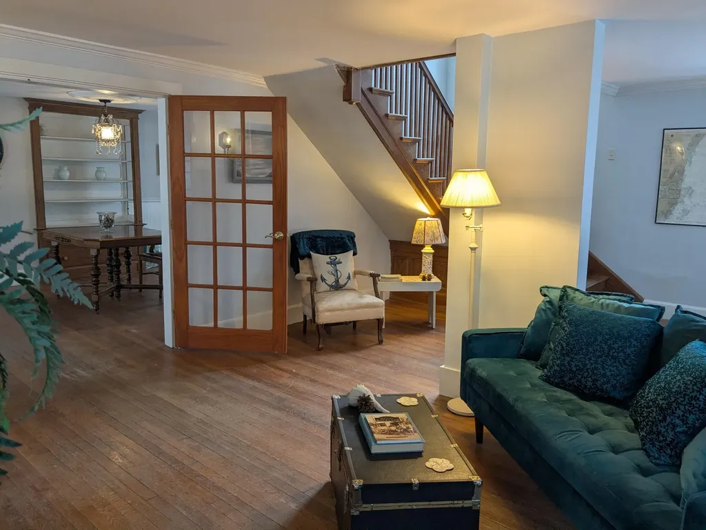 62 Warren Street Rockland ME 04841