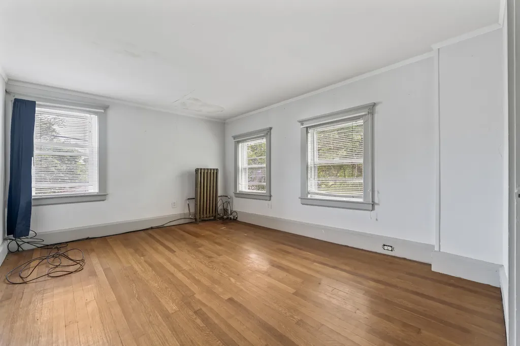 62 Warren Street Rockland ME 04841