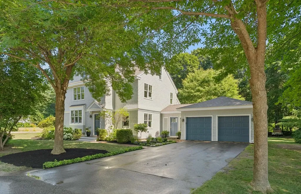5 Johnson Road Falmouth ME 04105