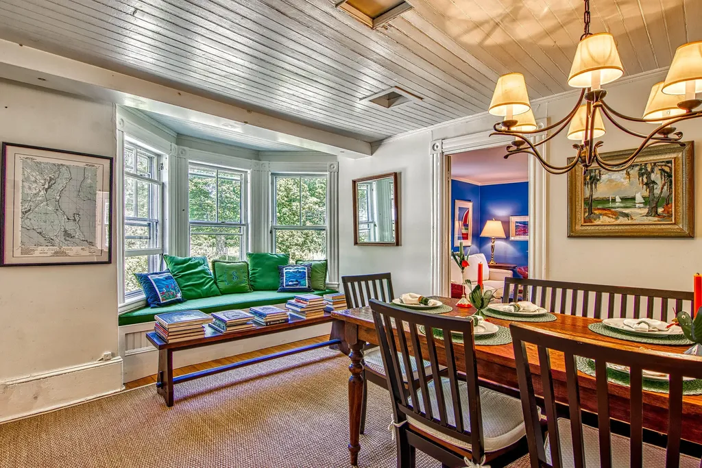 2 Twin Oaks Lane Sedgwick ME 04676