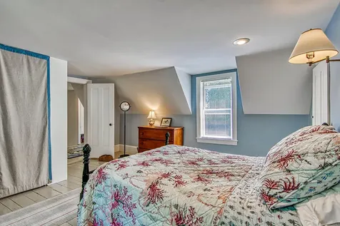 2 Twin Oaks Lane Sedgwick ME 04676