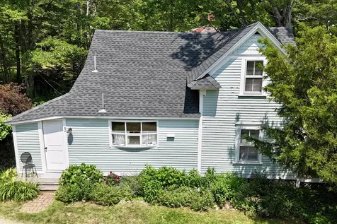 2 Twin Oaks Lane Sedgwick ME 04676