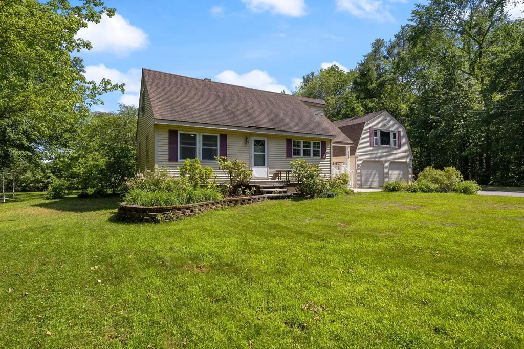 218 Holmes Road Scarborough ME 04074