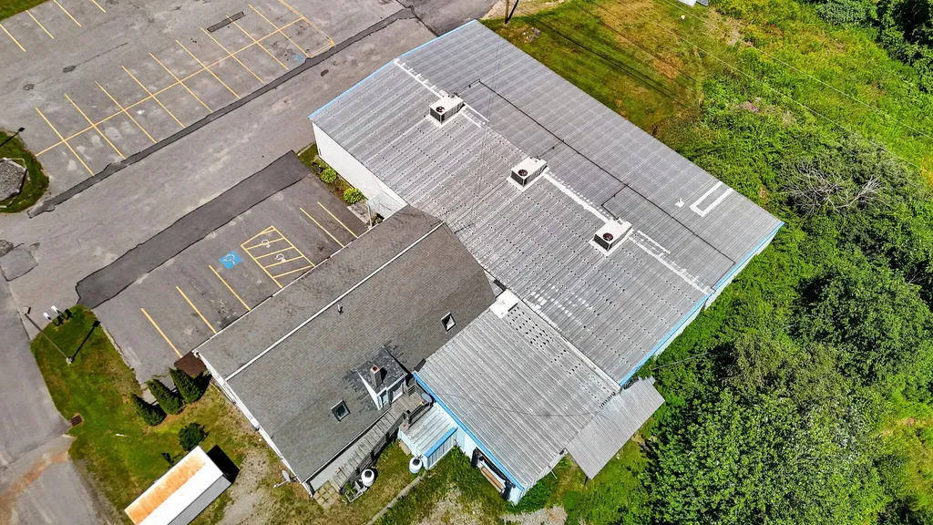104 Lincolnville Avenue Belfast ME 04915
