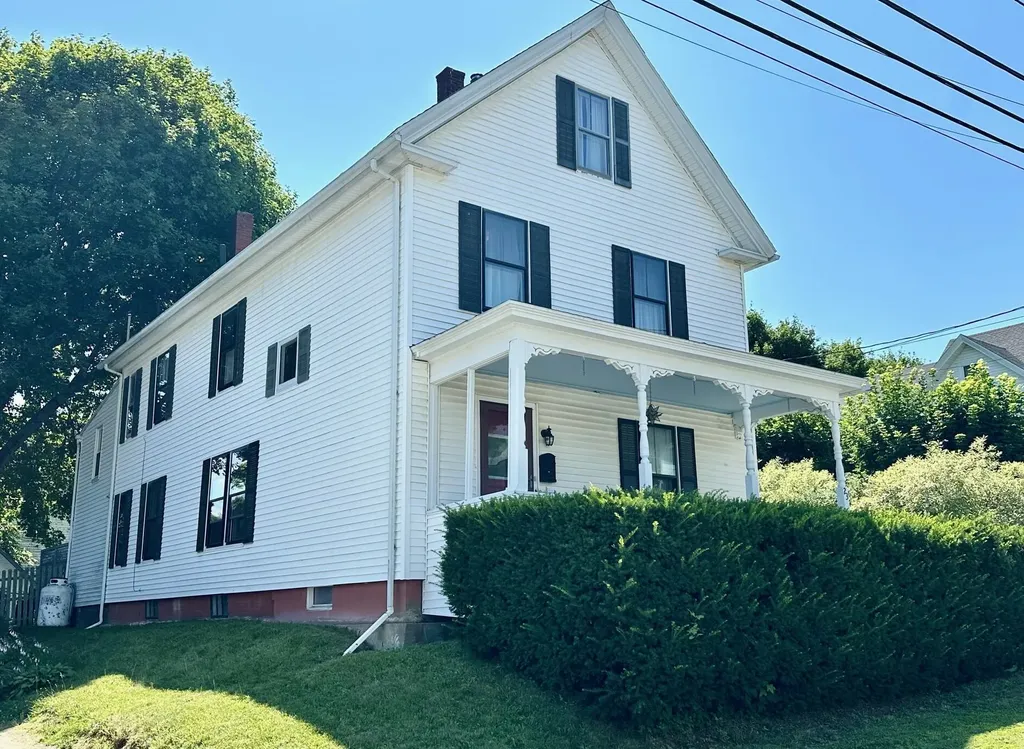 23 Holland Street Bangor ME 04401