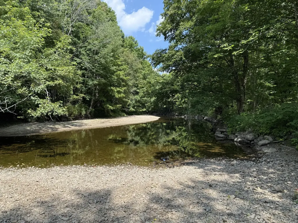10 South Arm Road Andover ME 04226
