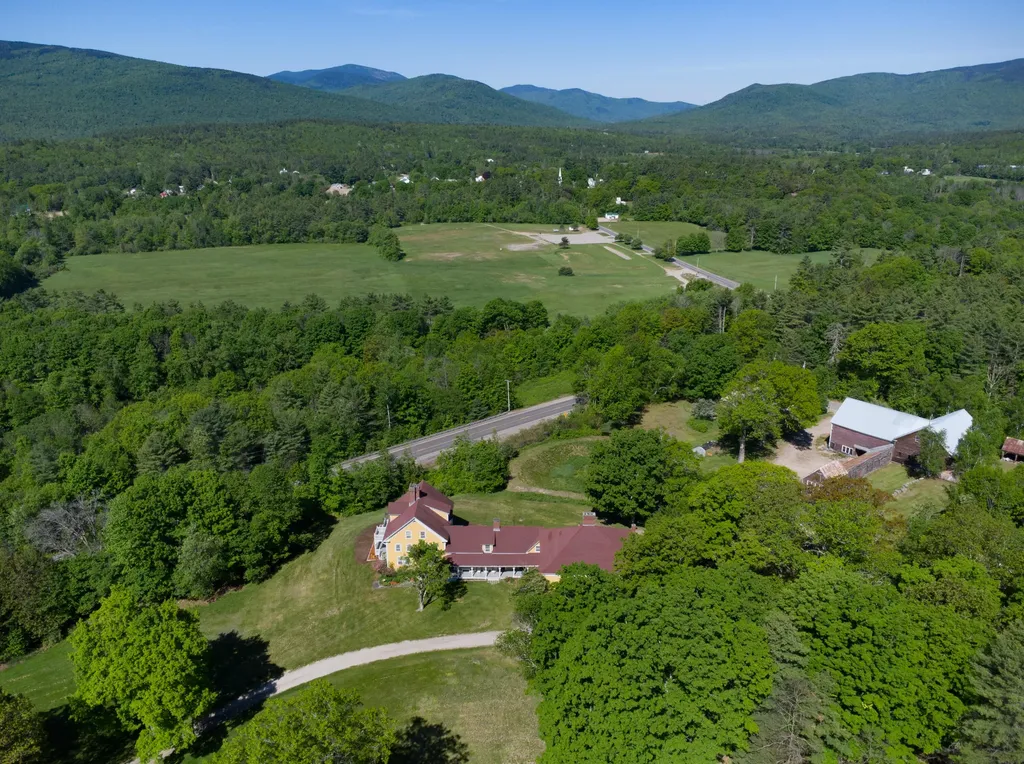 10 South Arm Road Andover ME 04226
