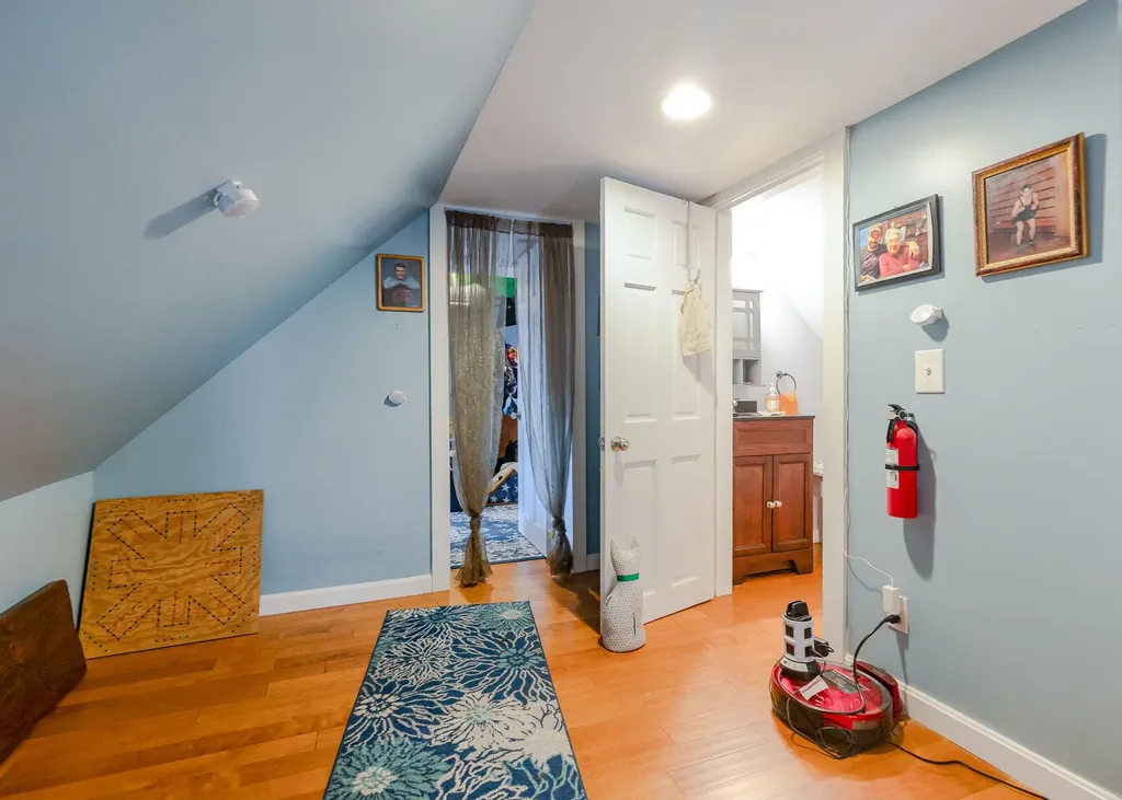 147 N Main Street Monmouth ME 04265