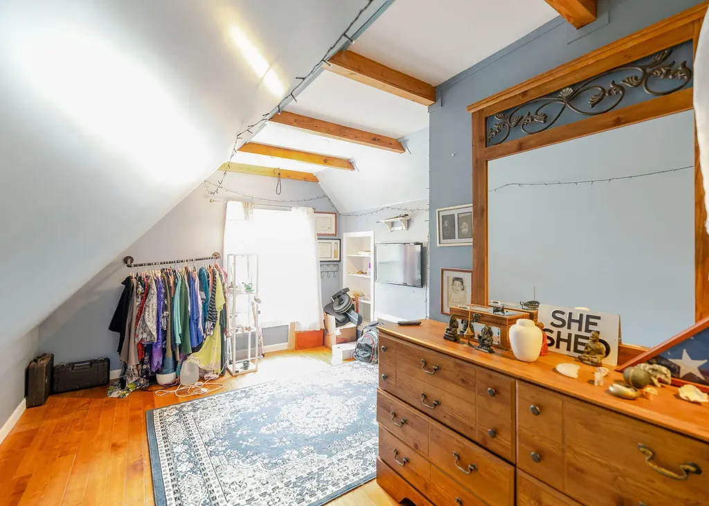 147 N Main Street Monmouth ME 04265