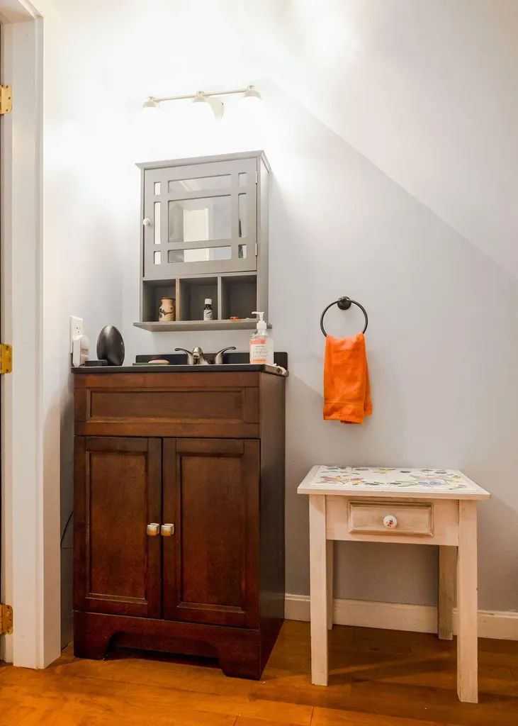 147 N Main Street Monmouth ME 04265