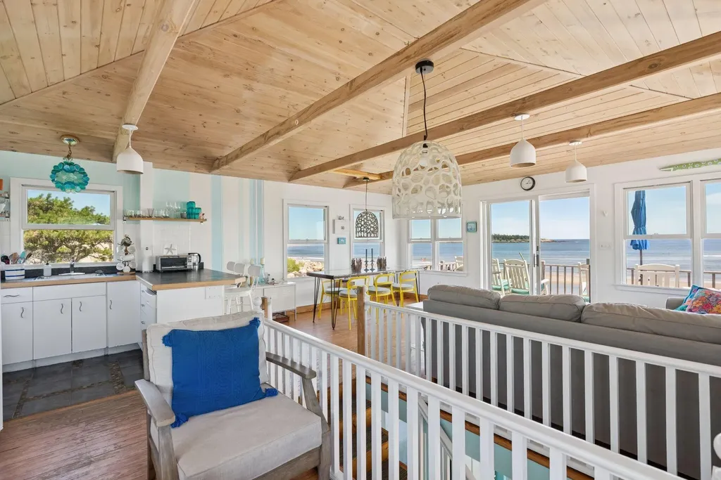 12 White Spot Way Phippsburg ME 04562