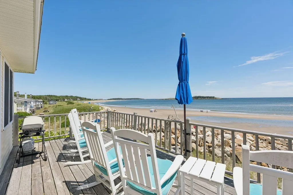 12 White Spot Way Phippsburg ME 04562